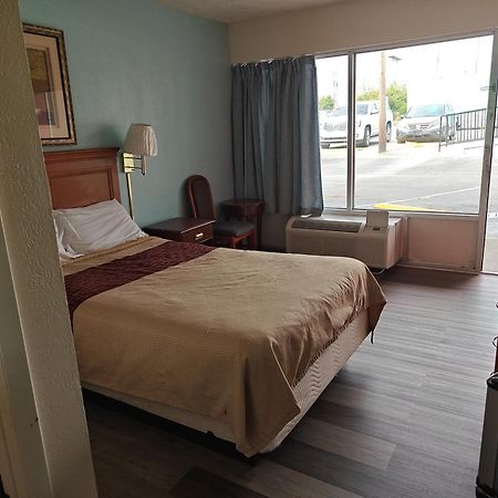 Countryside Inn Motel Річмонд Номер фото